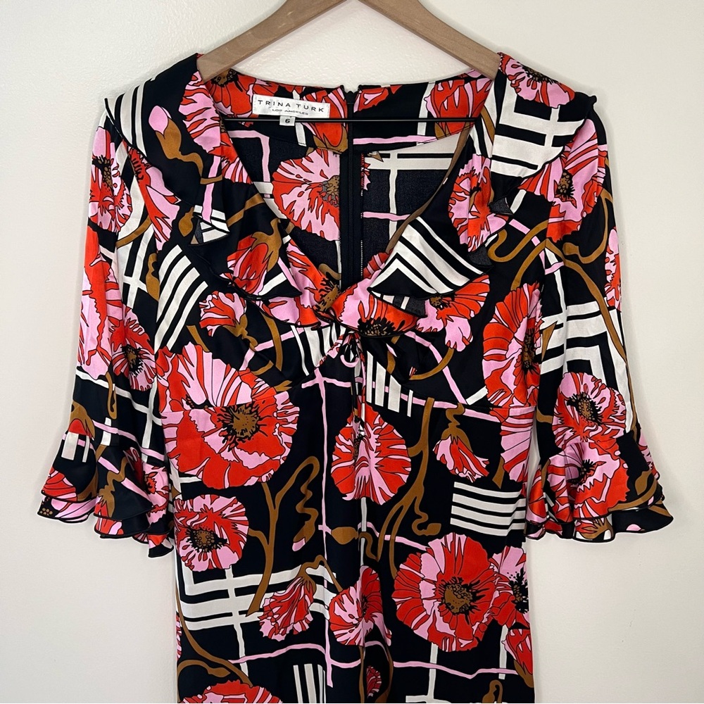 Trina Turk Floral Mini Dress Silk Size 6 Spring Resort Summer Flutter Sleeve